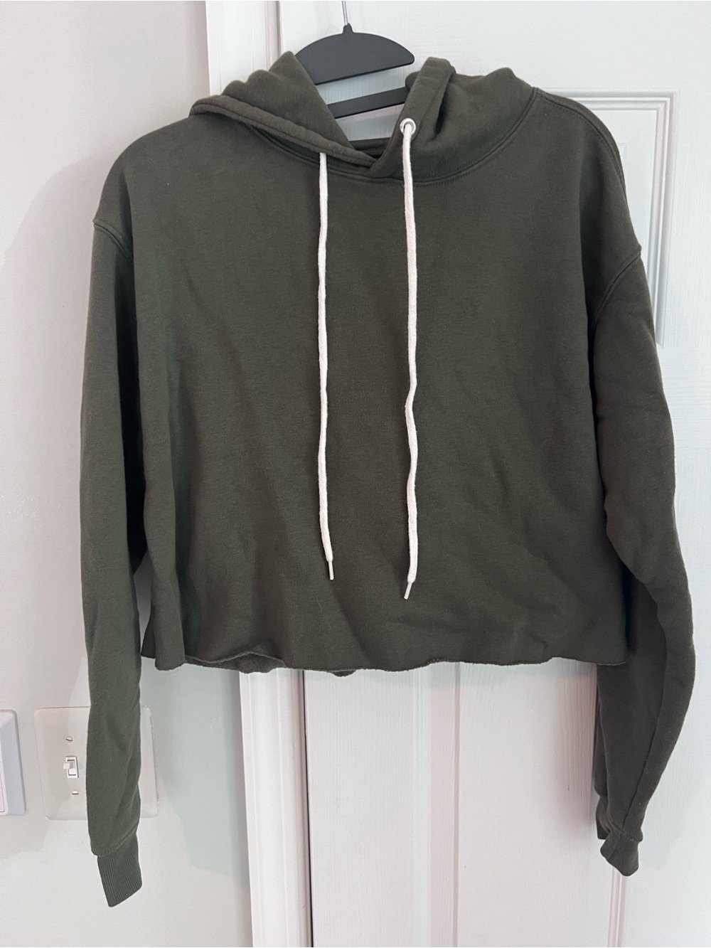 wild fable Olive Green Cropped Hoodie with Drawstrings
